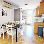 Girasol En Con Gran Terraza Y Piscina By Family Homes دينايا