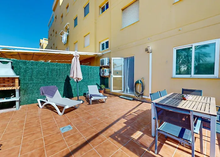 Girasol By Family Homes